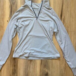 Women's Gray Zip-Up Sweater